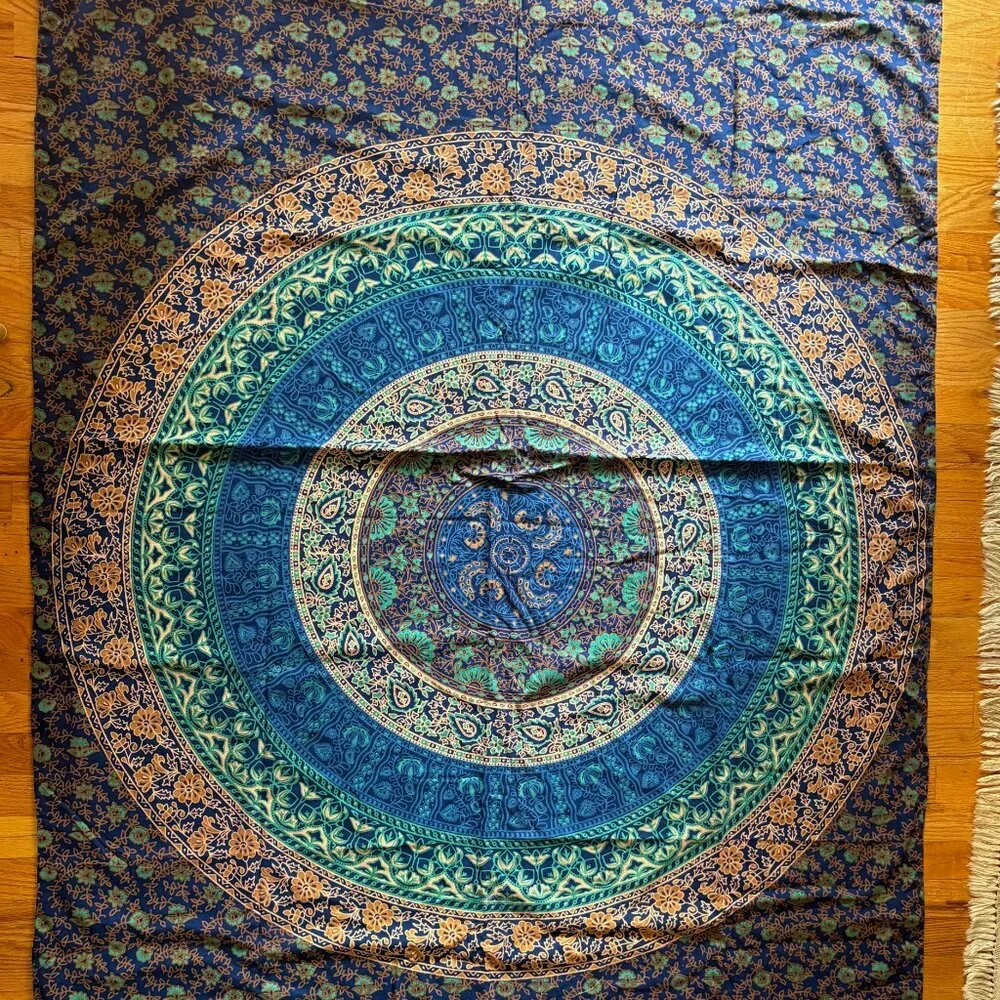 NWOT Twin Duvet and 2 Pillow shams Boho Ethinic